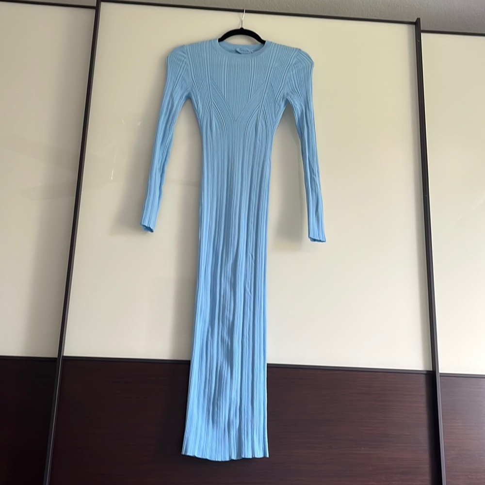 Ribbed knit dress with open back
